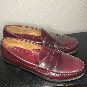 Bass Weejuns loafer
